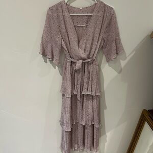 Pleated tiered midi dress